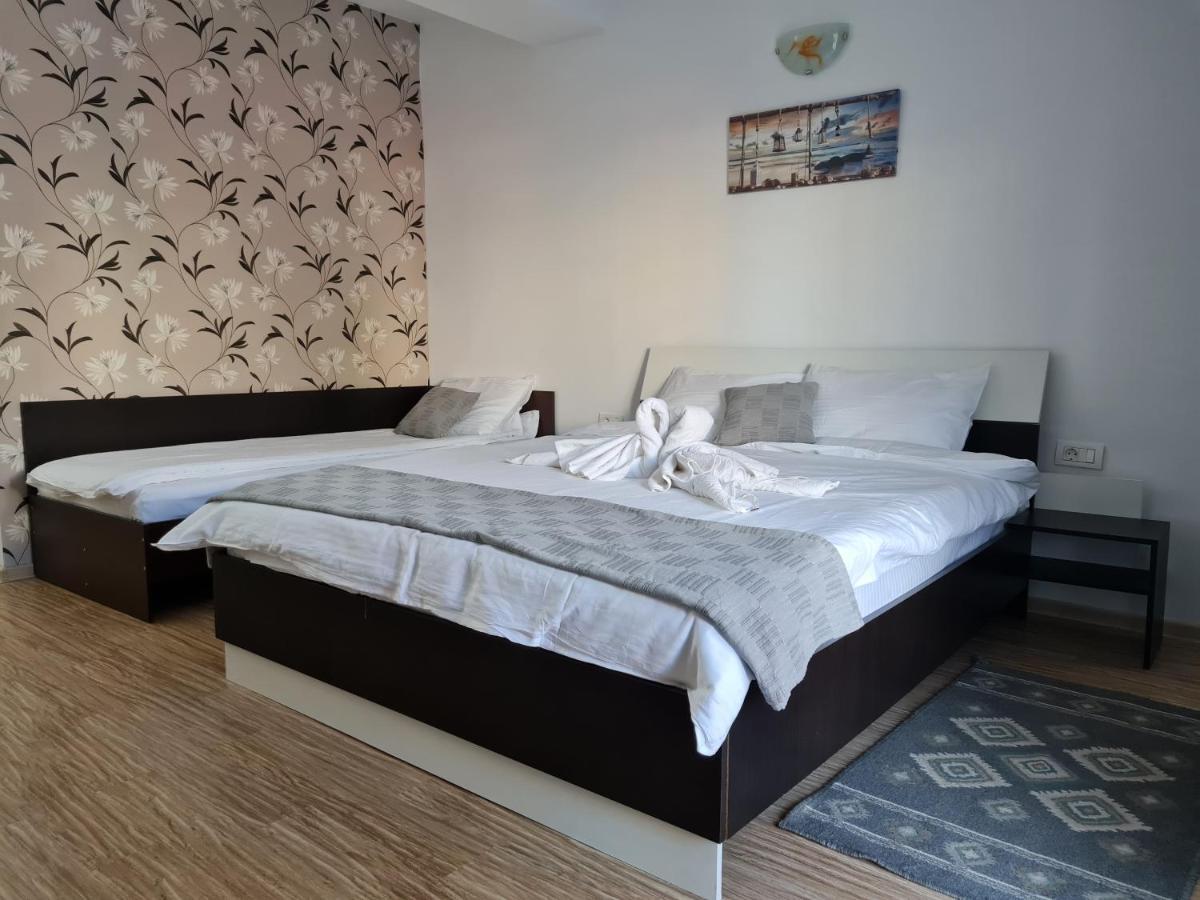 Ingrid Hotel Мангалия Екстериор снимка