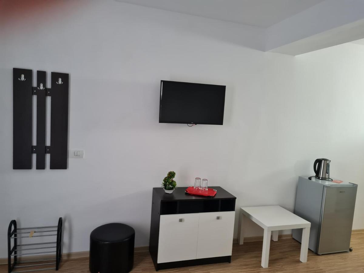 Ingrid Hotel Мангалия Екстериор снимка